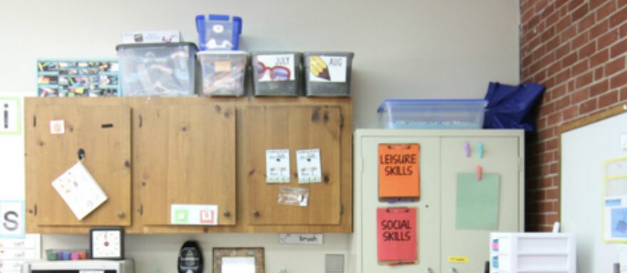 Maximize small special education classroom spaces with smart storage, flexible furniture & organization tips!